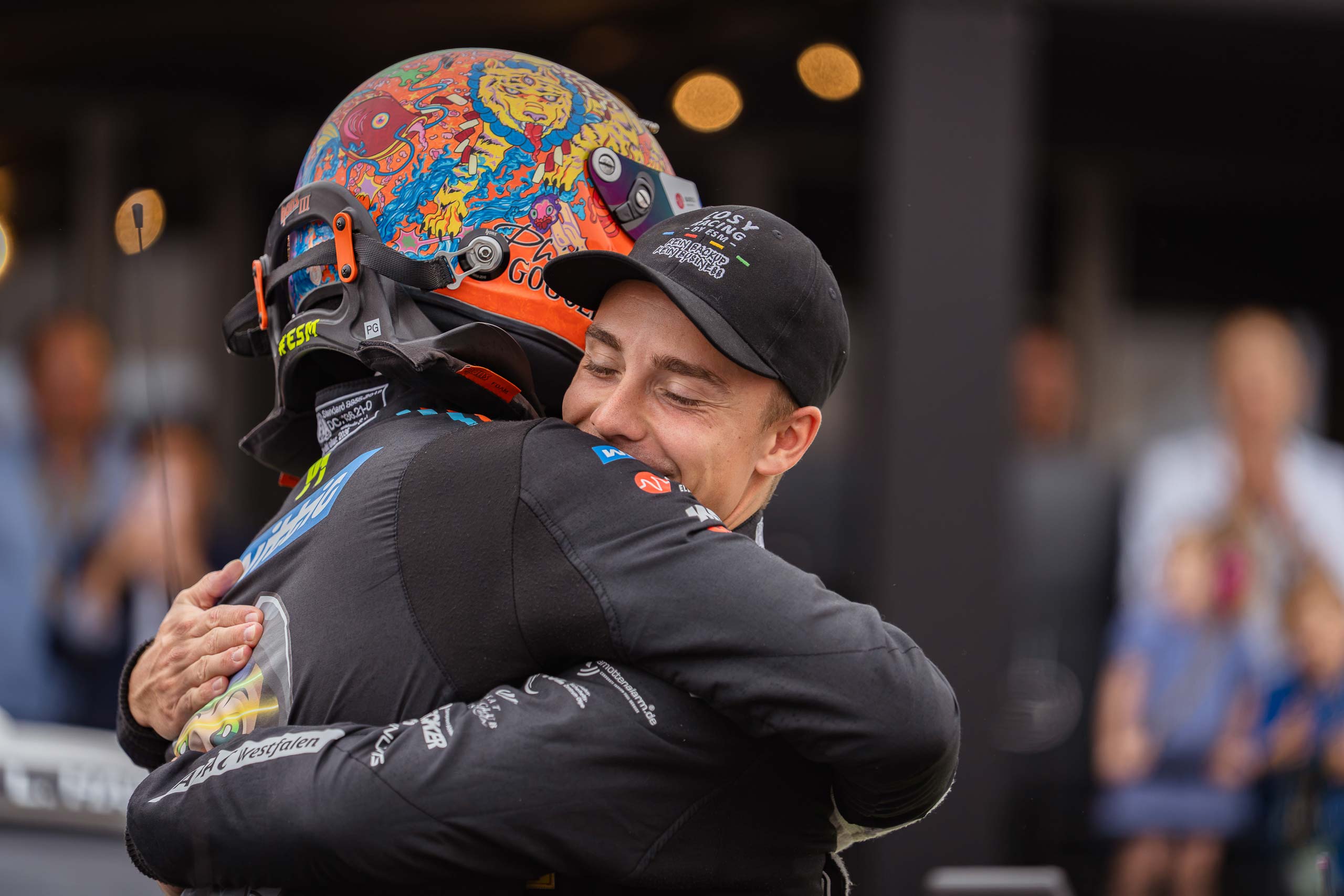 Jan Philipp Springob und Philipp Gogolock nach 3. Saisonsieg am Nürburgring
